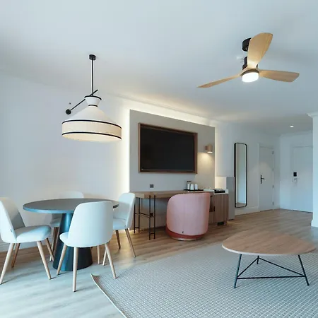 Dreams Madeira & Marina