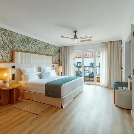 Dreams Madeira & Marina Hotell 5*