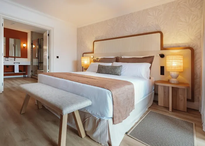 Dreams Madeira & Marina