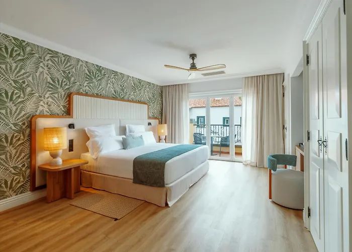 Dreams Madeira & Marina ホテル 5*