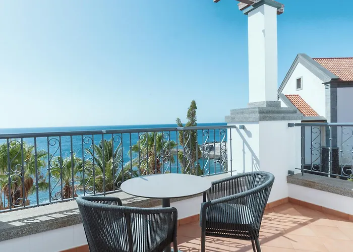 Dreams Madeira & Marina Hotel 5*